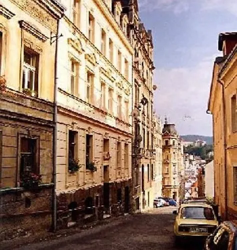 Ondrejska Karlovy Vary